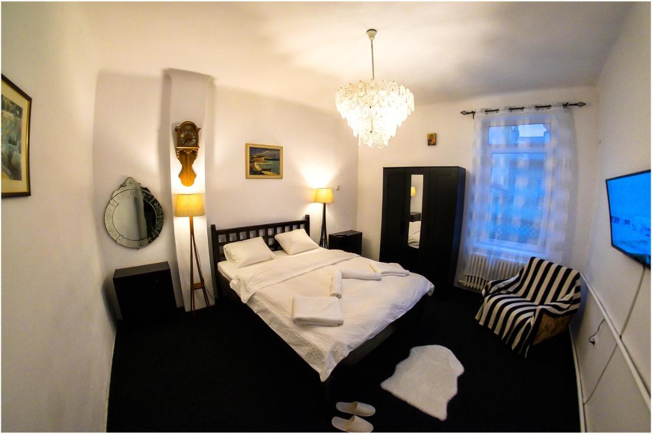Clucerului Sun Residence Villa บูคาเรสต์ ภายนอก รูปภาพ